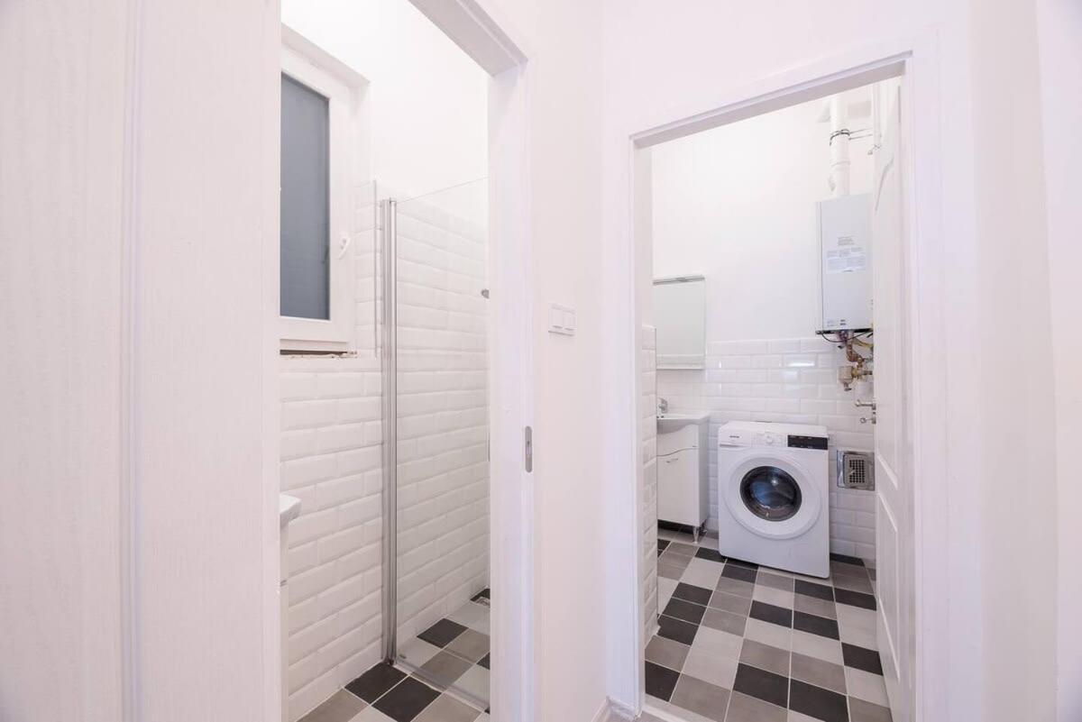 Central Brand New And Modern Apartment Budapest Exterior foto
