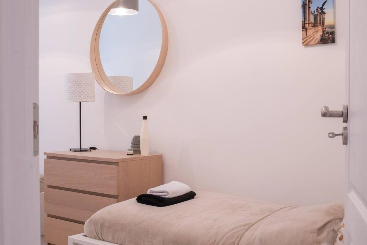 Central Brand New And Modern Apartment Budapest Exterior foto